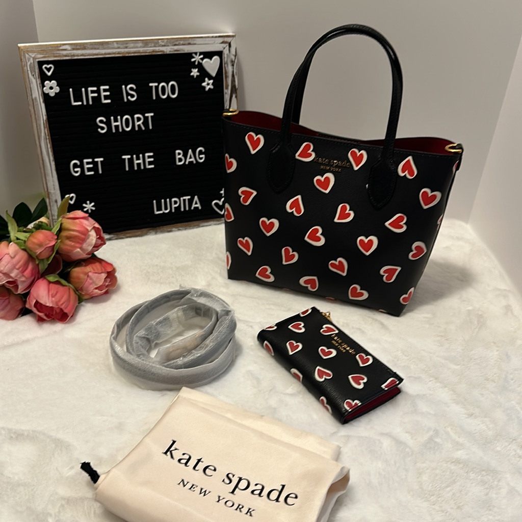 Kate Spade Stencil Hearts Medium Tote And Wallet Set